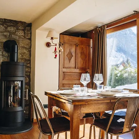 Maison Brenva Elegant T Casa vacanze Courmayeur