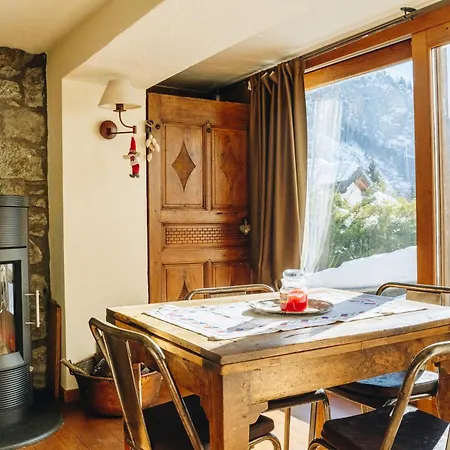 Maison Brenva Elegant T Nyaraló *